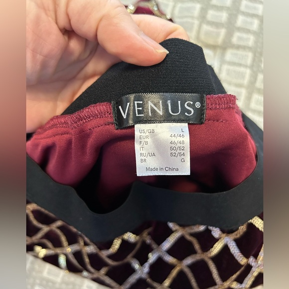 Red velvet pants🎁 - Picture 2 of 5